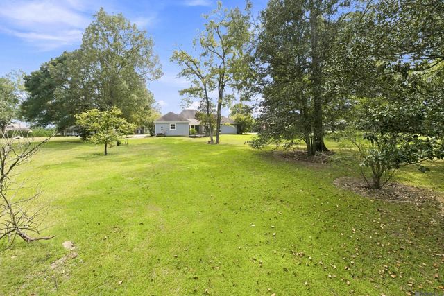 18637 Magnolia Bend Rd, Greenwell Springs, LA 70739