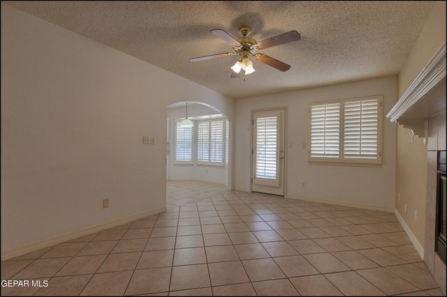 7097 Tierra Roja Street, El Paso, TX 79912