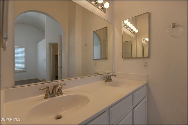 7097 Tierra Roja Street, El Paso, TX 79912