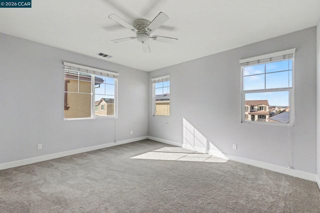 109 Muir Ct, Oakley, CA 94561