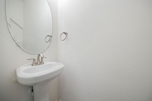 12701 Venice LN 230, Austin, TX 78750