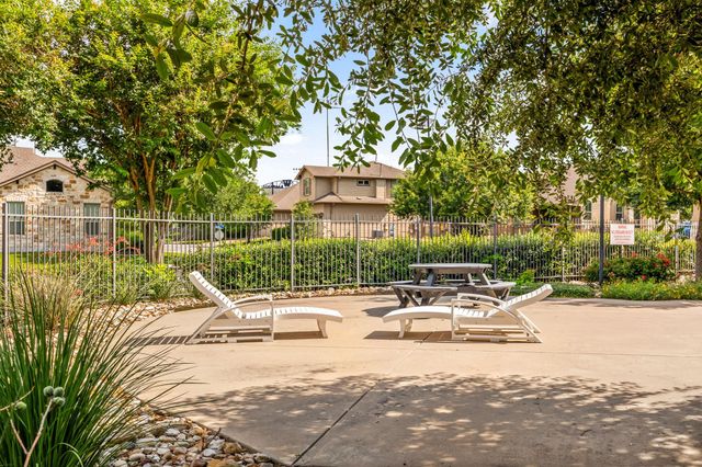 12701 Venice LN 230, Austin, TX 78750