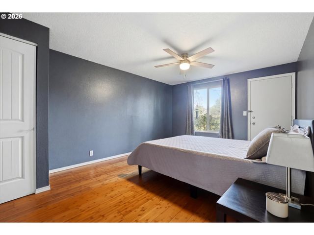 11683 Sw BOONES BEND Dr, Beaverton, OR 97008