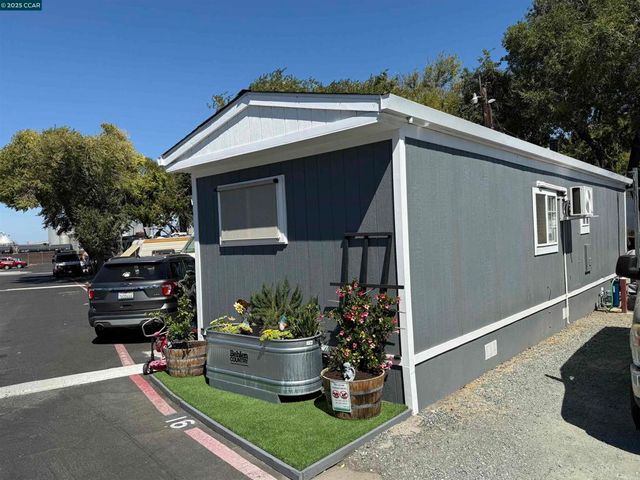 1526 Willow Pass Road, Pittsburg, CA 94565