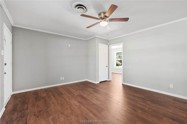 905 Dellwood, Bryan, TX 77802