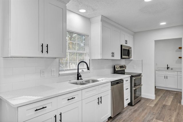 3810 SE 22ND PLACE, Ocala, FL 34471