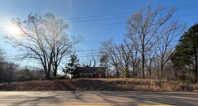 377 N HOUSTON LEVEE RD, Unincorporated, TN 38018