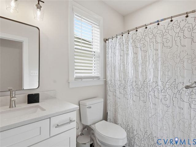 1202 N 34th St, Richmond, VA 23223