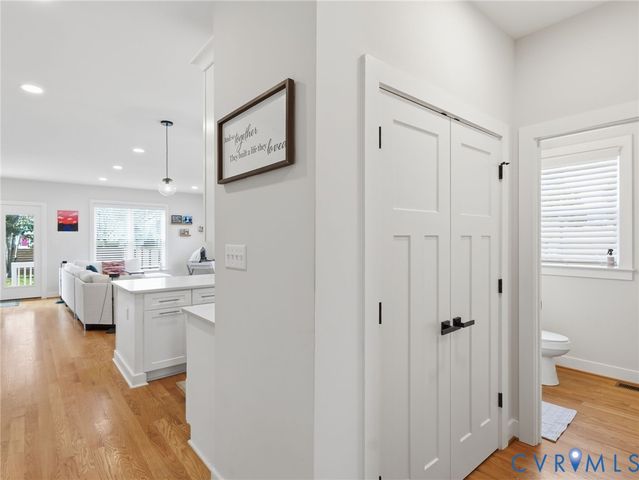 1202 N 34th St, Richmond, VA 23223