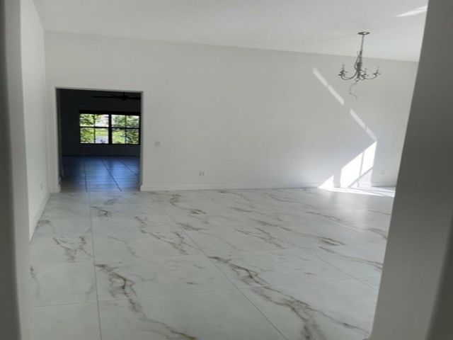 8491 NW 40th Street, Cooper City, FL 33024