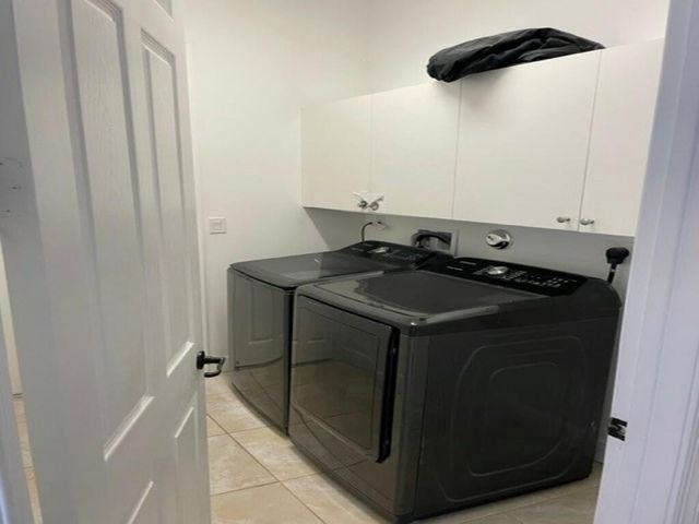 8491 NW 40th Street, Cooper City, FL 33024