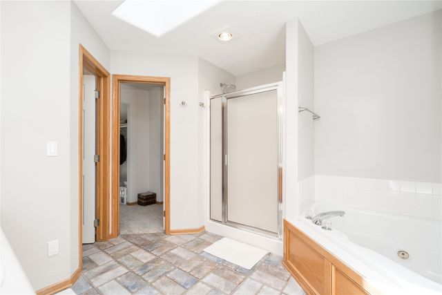 3906 NW Seasons Court, Ankeny, IA 50023