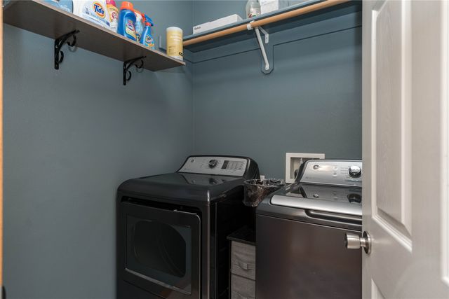 3906 NW Seasons Court, Ankeny, IA 50023