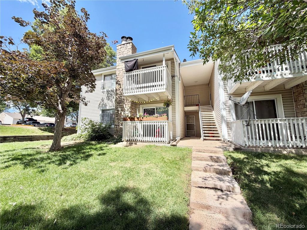14192 E Colorado Drive 202, Aurora, CO 80012