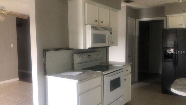 2326 YORK PLACE, Lakeland, FL 33810