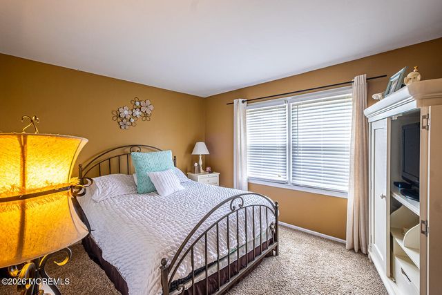 3 Romero Court, Monroe, NJ 08831