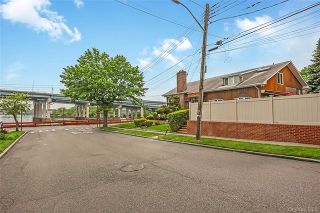 168-24 14th Avenue, Beechhurst, NY 11357