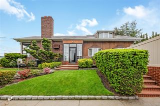168-24 14th Avenue, Beechhurst, NY 11357