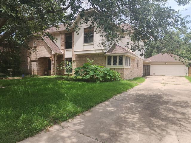 15714 Woodcroft Drive, Houston, TX 77095