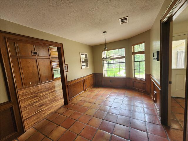 15714 Woodcroft Drive, Houston, TX 77095