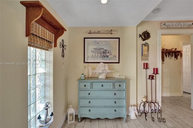 1446 Nautilus Isle, Dania Beach, FL 33004