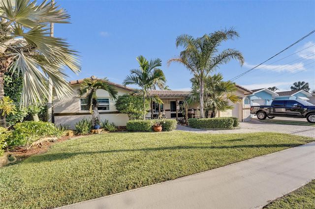 1446 Nautilus Isle, Dania Beach, FL 33004