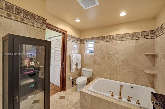 1446 Nautilus Isle, Dania Beach, FL 33004