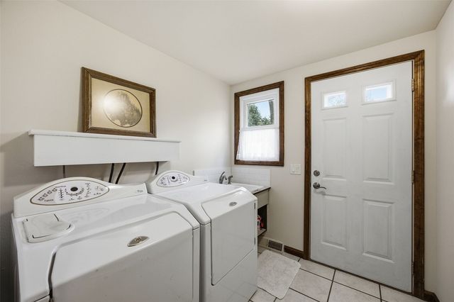 2019 Markert Boulevard SE, Cedar Rapids, IA 52403