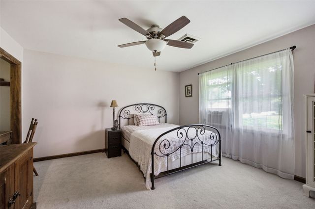 2019 Markert Boulevard SE, Cedar Rapids, IA 52403