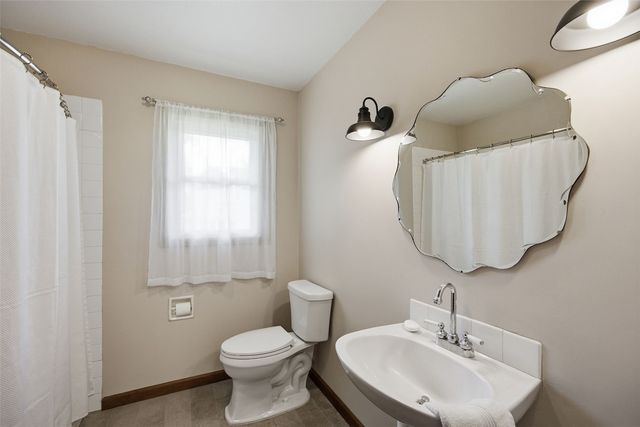 2019 Markert Boulevard SE, Cedar Rapids, IA 52403
