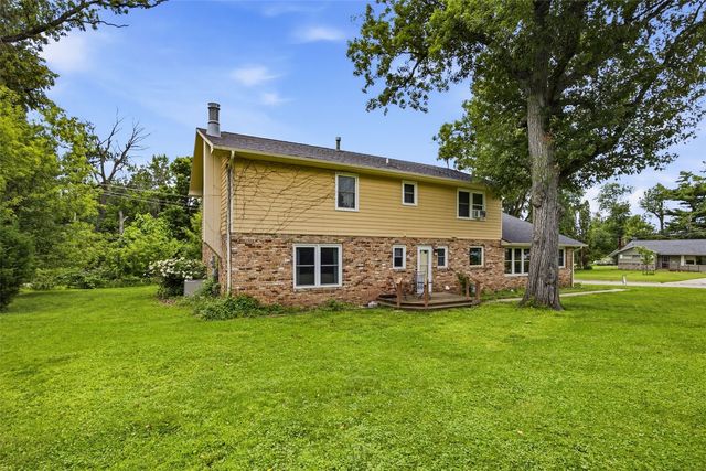 2019 Markert Boulevard SE, Cedar Rapids, IA 52403