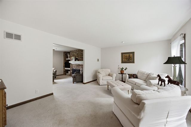 2019 Markert Boulevard SE, Cedar Rapids, IA 52403