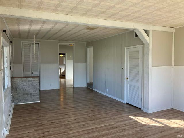 306 E Main Street, Redkey, IN 47373