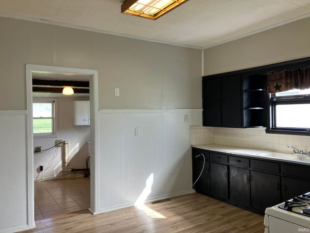 306 E Main Street, Redkey, IN 47373