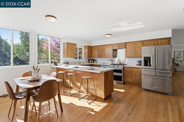 923 Camino Ricardo, Moraga, CA 94556