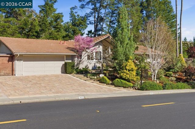 923 Camino Ricardo, Moraga, CA 94556