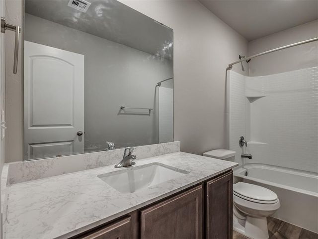1701 Maroon Drive, El Reno, OK 73036