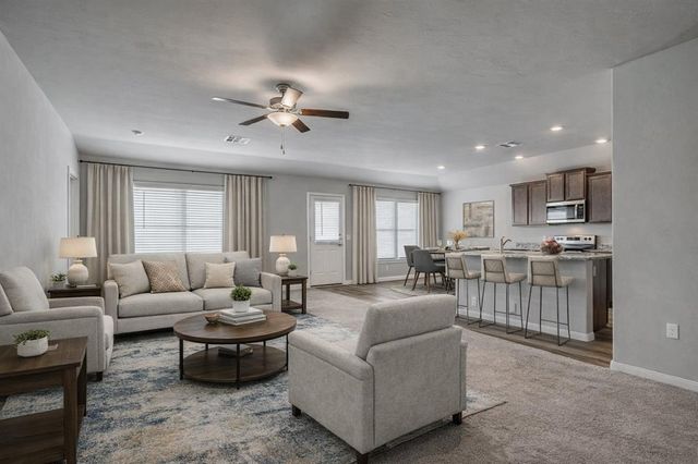 1701 Maroon Drive, El Reno, OK 73036