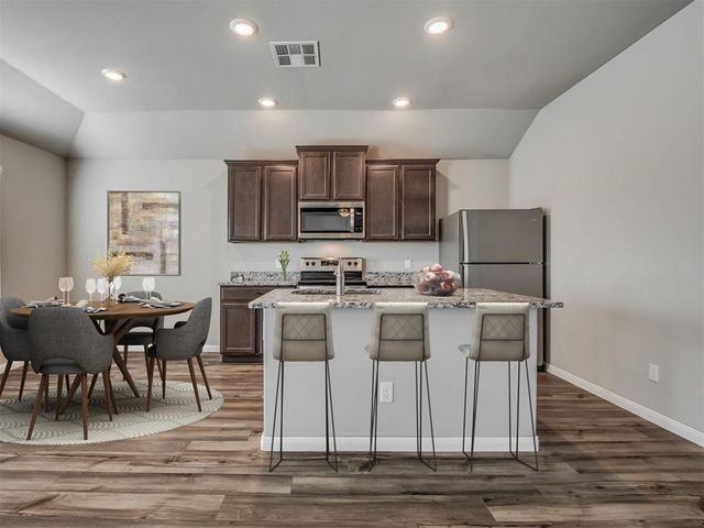 1701 Maroon Drive, El Reno, OK 73036