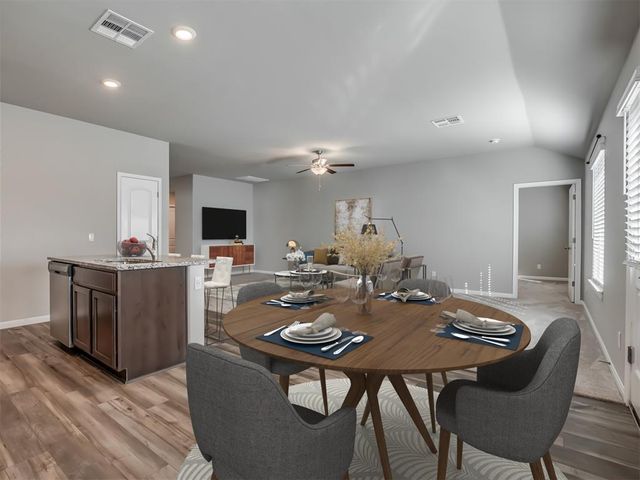 1701 Maroon Drive, El Reno, OK 73036