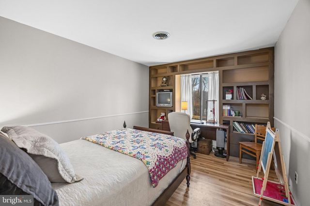 206 DOGWOOD DR, Westampton, NJ 08060