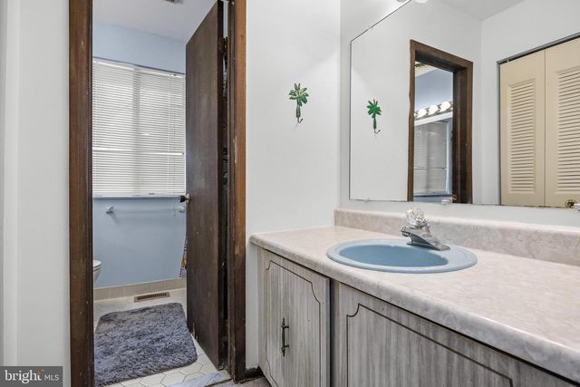 206 DOGWOOD DR, Westampton, NJ 08060