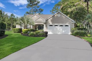 25 Muirfield Dr, Bluffton, SC 29909