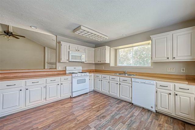 923 Mayweather Lane, Richmond, TX 77406