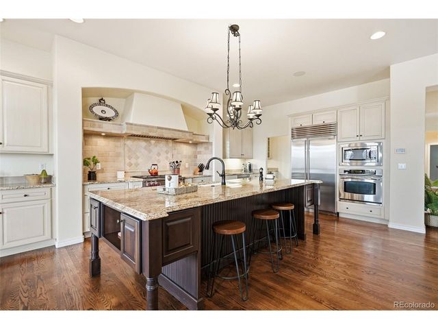 4118 Heatherhill Cir, Longmont, CO 80503