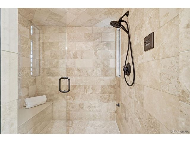 4118 Heatherhill Cir, Longmont, CO 80503