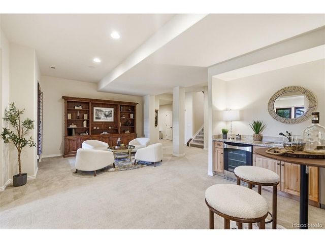 4118 Heatherhill Cir, Longmont, CO 80503