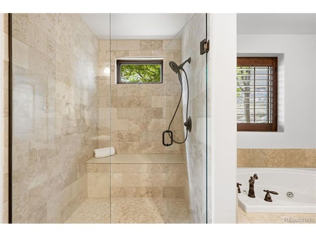 4118 Heatherhill Cir, Longmont, CO 80503