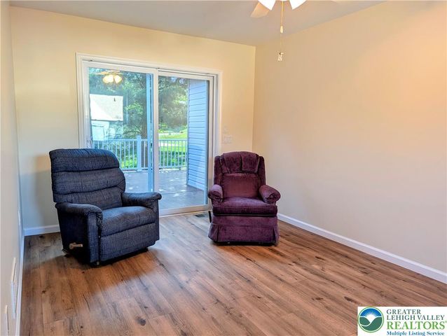 314 Golden Oaks Drive, Kidder Twp N, PA 18661