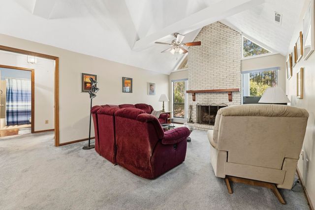 3811 Loblolly Ave., Little River, SC 29566
